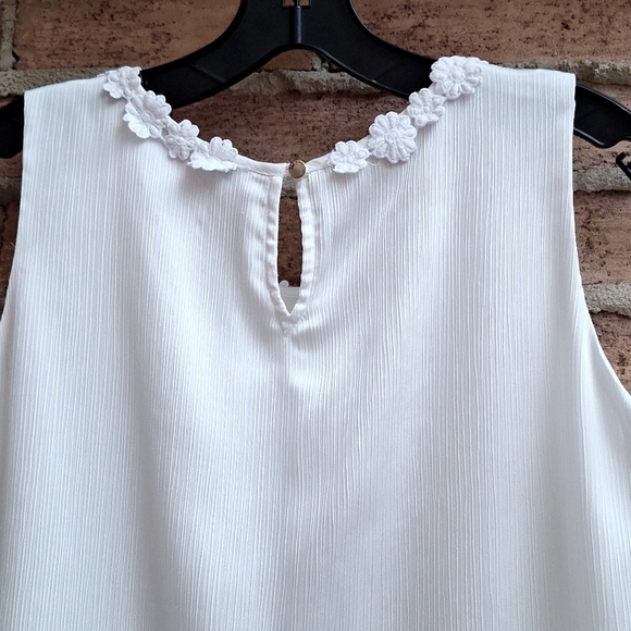 Tommy Hilfiger Sleeveless Blouse Textured Satin Stripes - Picture 7 of 11